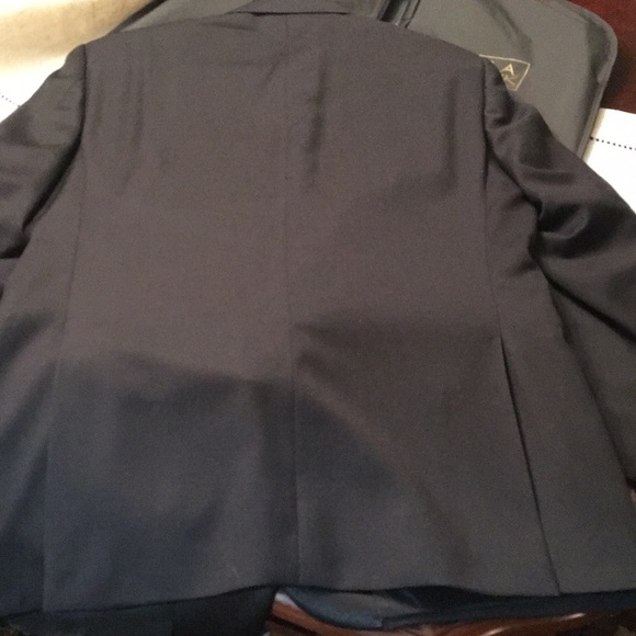 Black Jos A Bank Tux - Picture 6 of 8